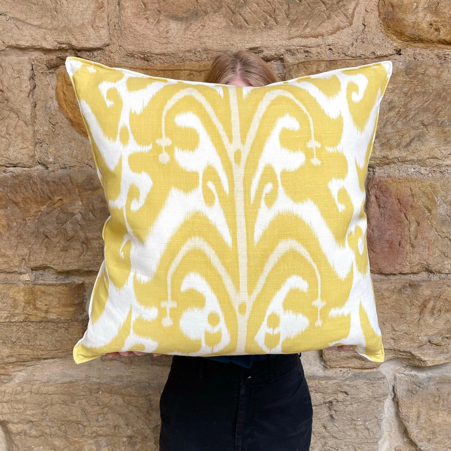 Cushions - Christopher Farr Cloth Belfour